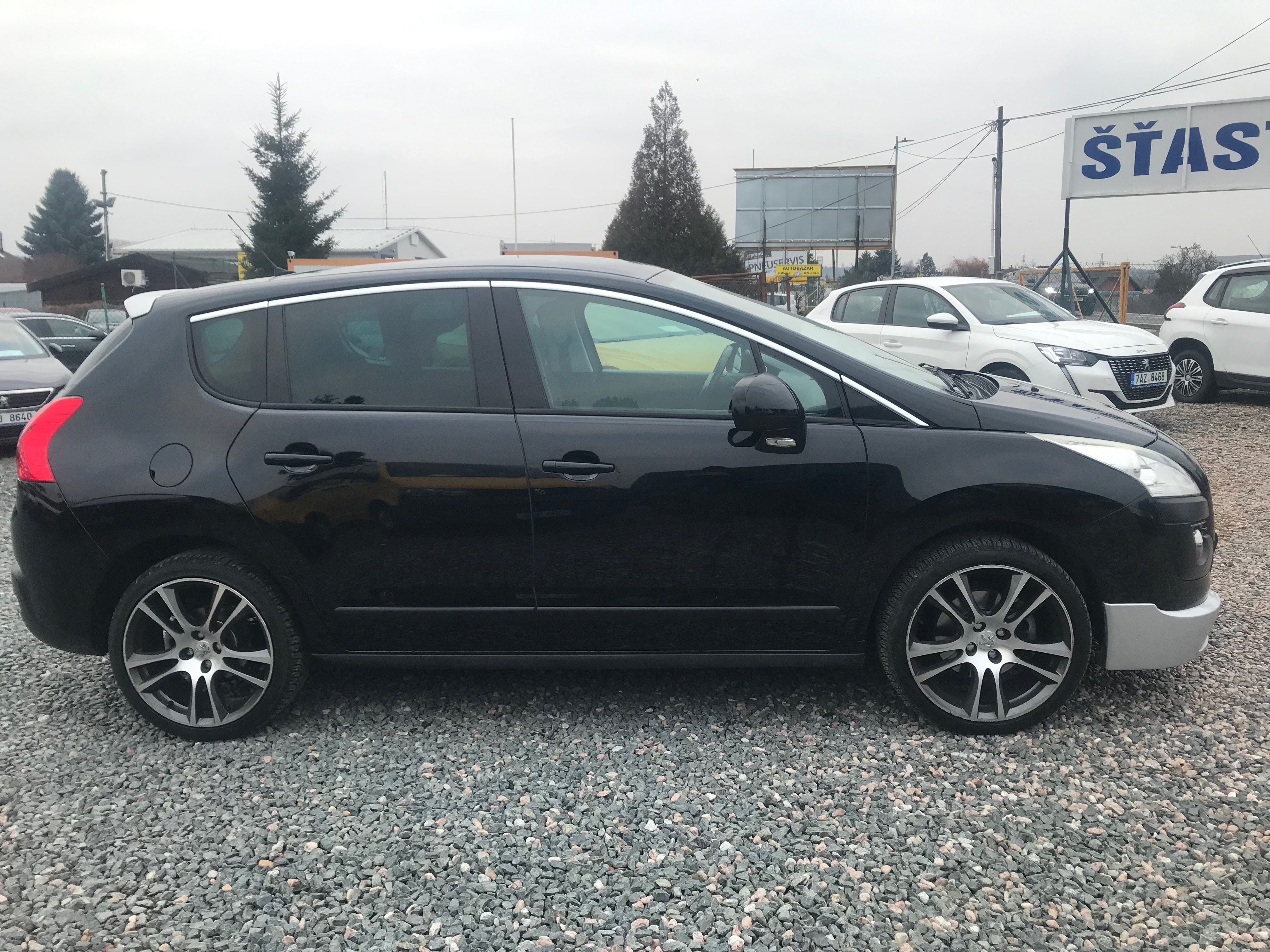 Peugeot 3008, 1.6 Benzín 115 ,6-KVALT,KLIMA. - fotka 4