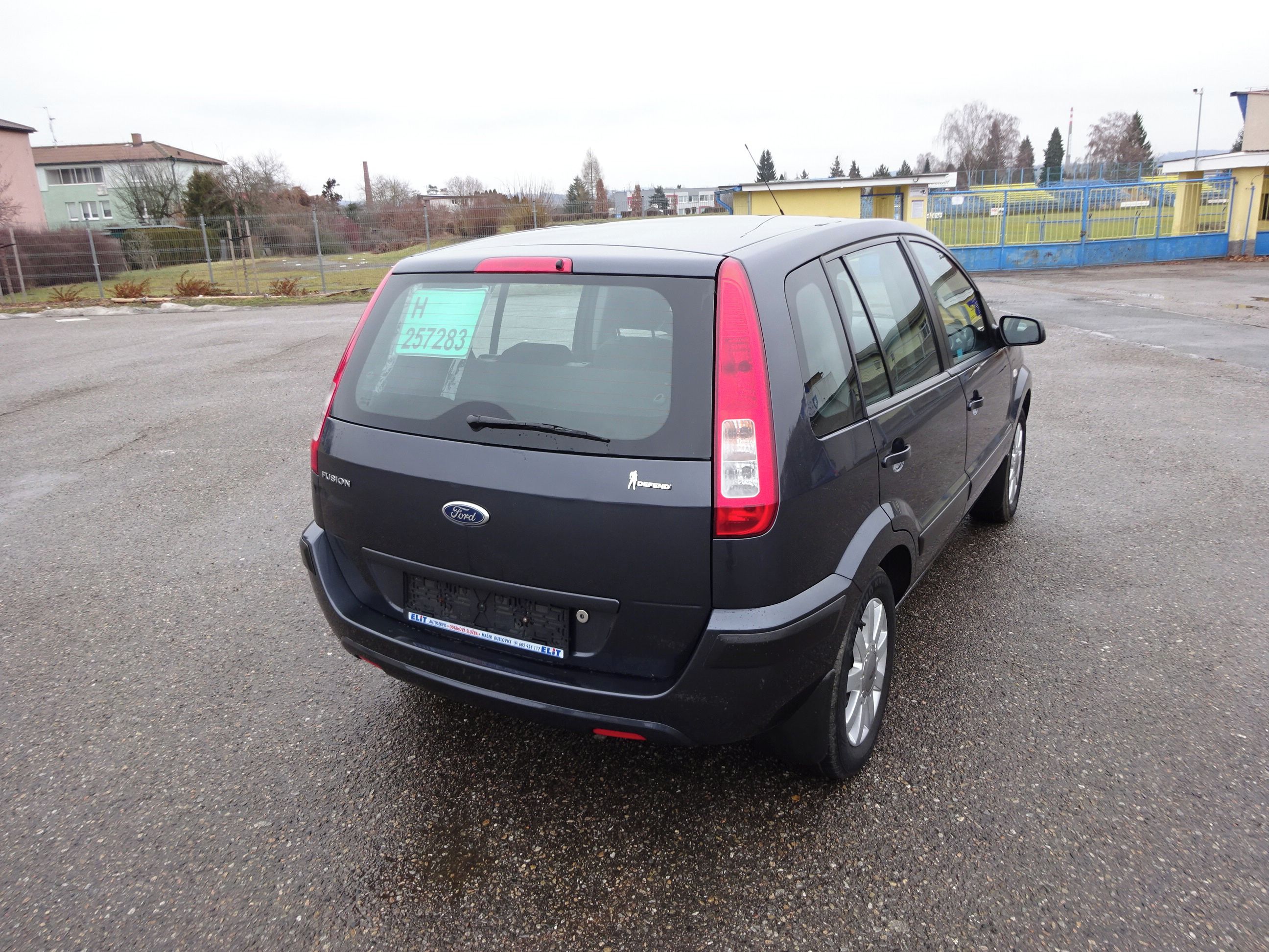 Ford Fusion, 1.4i 1.Maj.servisní knížka ČR - fotka 4