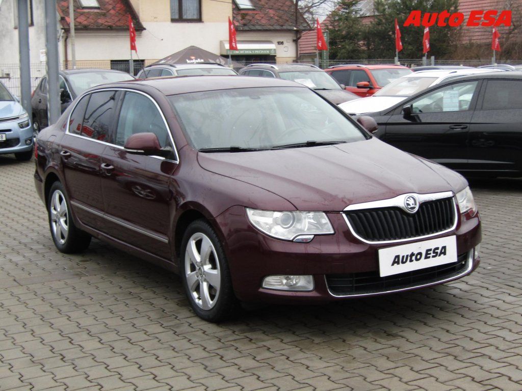 Škoda Superb, 2.0 TDi,ČR,Xenon,AC