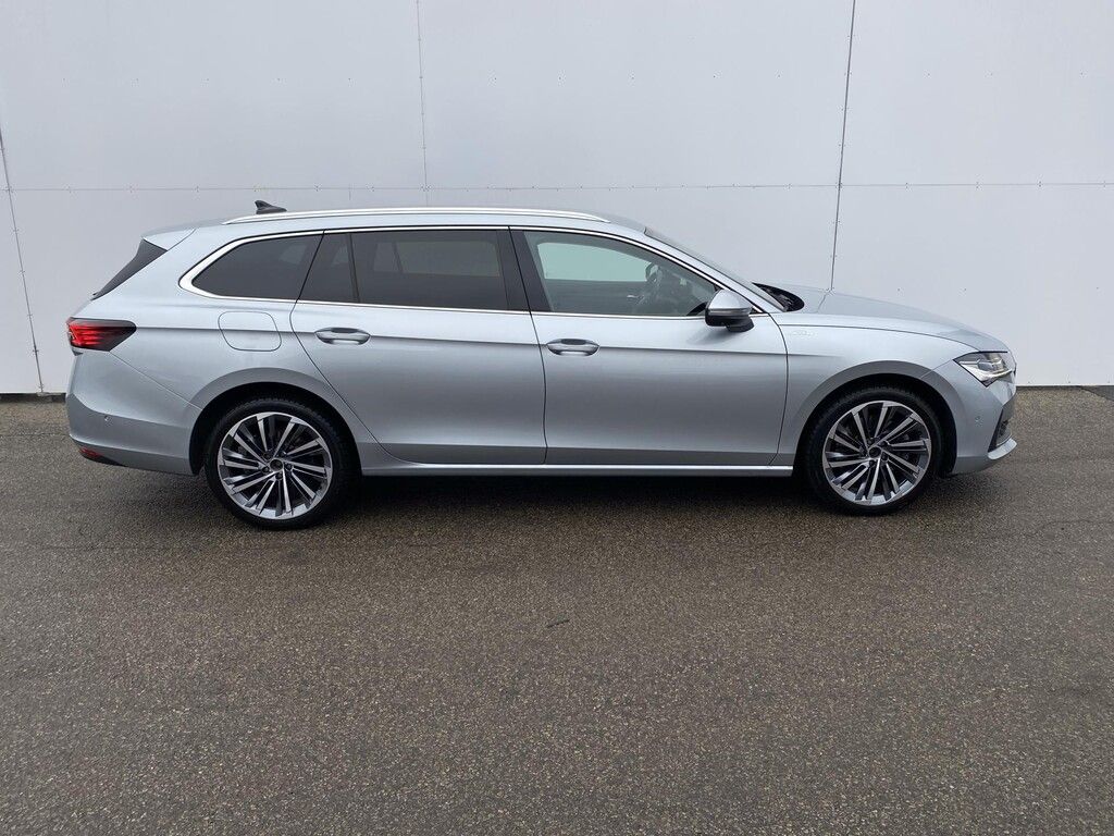 Škoda Superb, Combi 2,0 TDI L&K 4x4 DSG - fotka 3