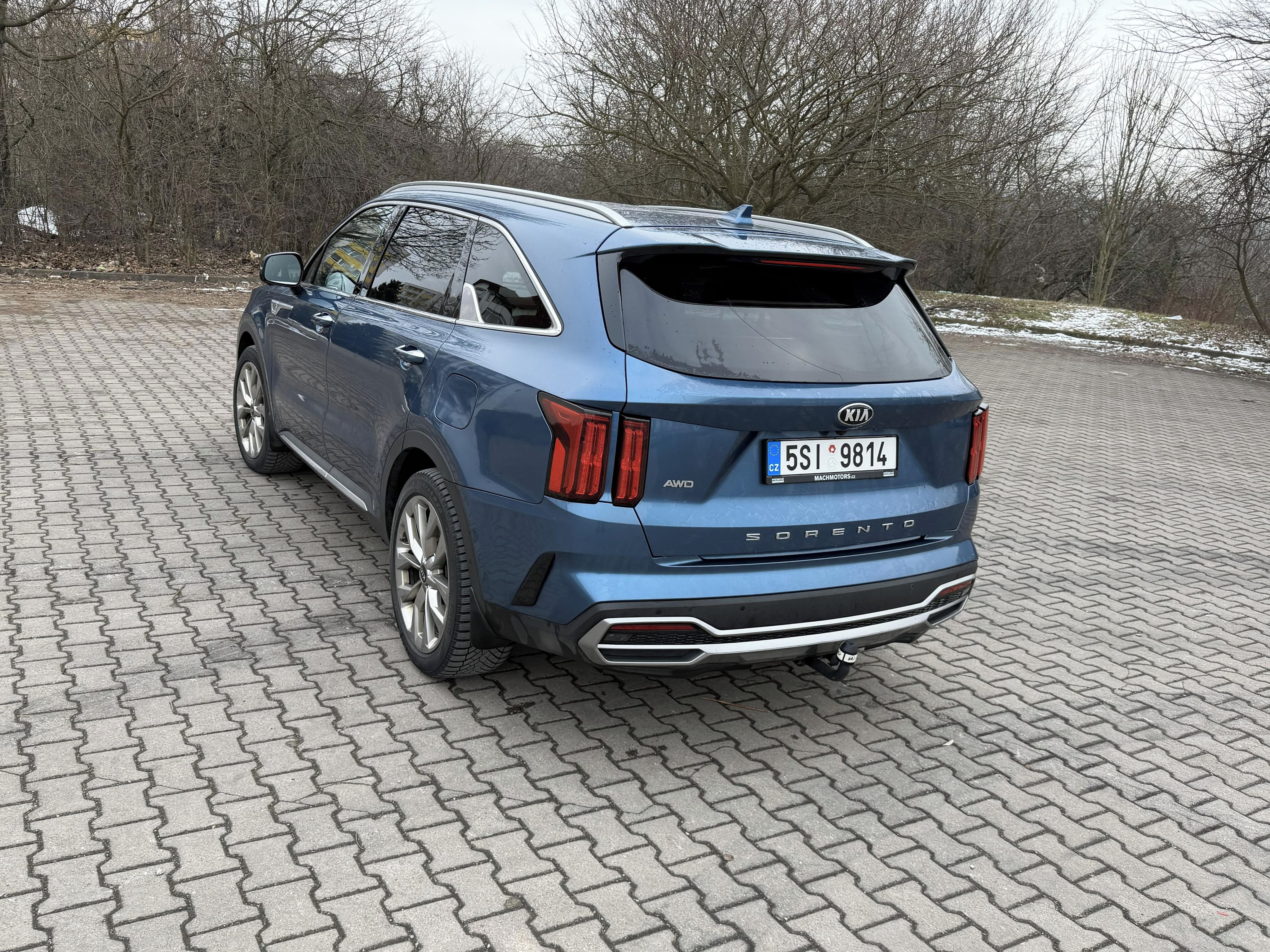 Kia Sorento, KIA SORANETO 2,2 AWD - fotka 3