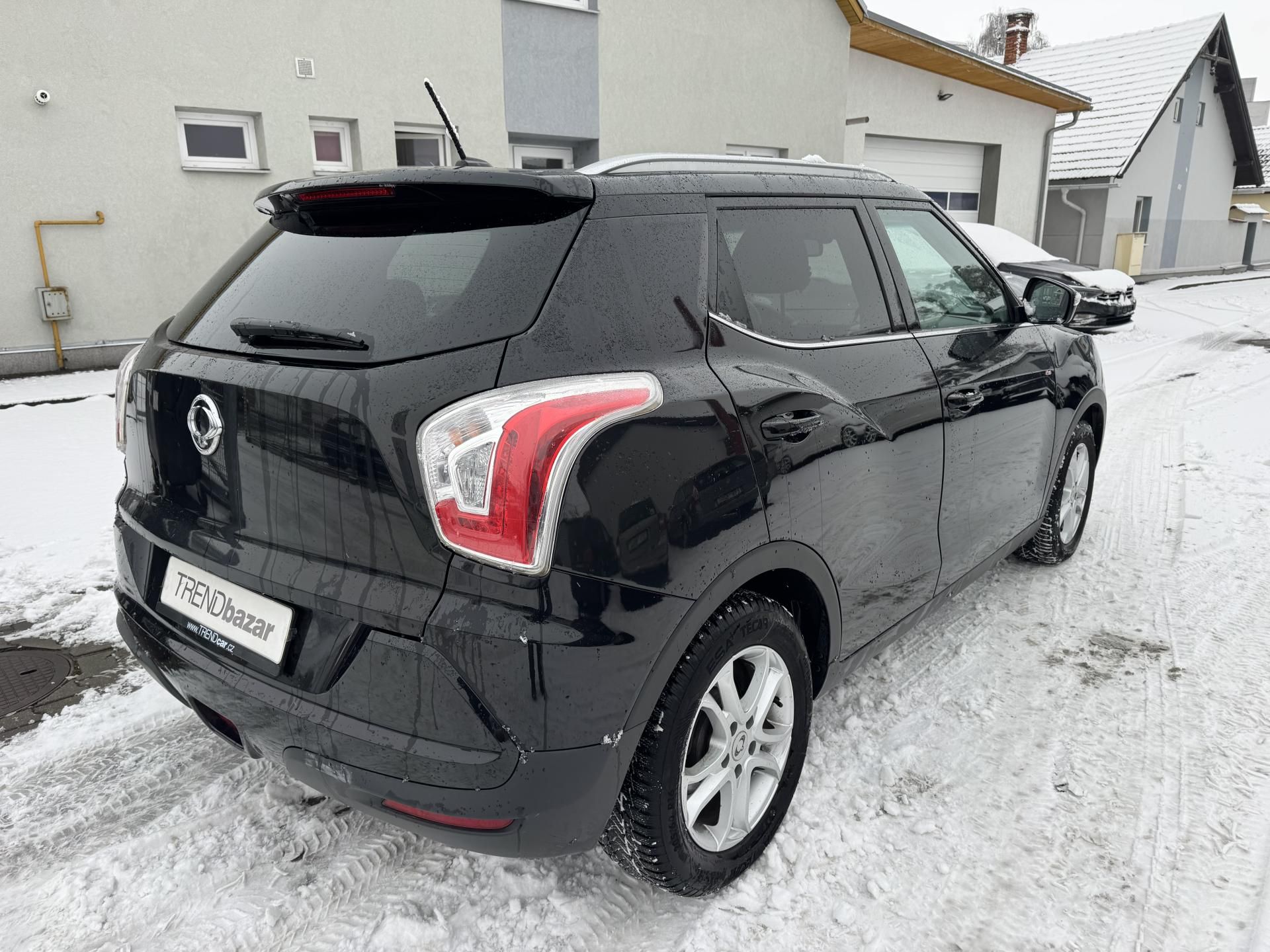 SsangYong Tivoli, 1,6i 4x4 Automat - fotka 4