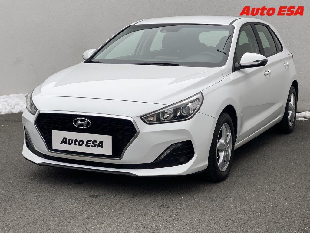 Hyundai i30, 1.6CRDi,ČR,Comfort - fotka 3