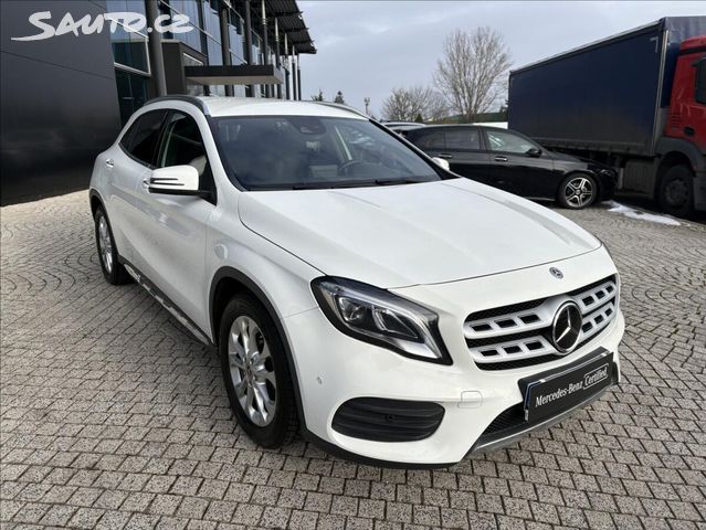 Mercedes GLA