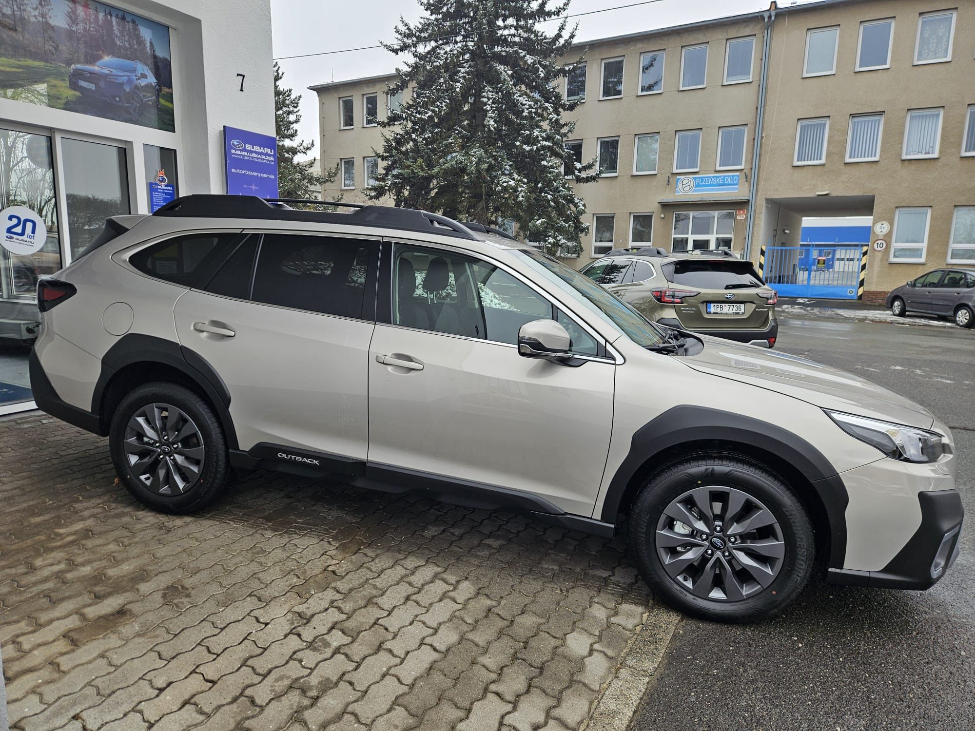 Subaru Outback, 2,5 CVT Active EyeSight MY25 - fotka 6