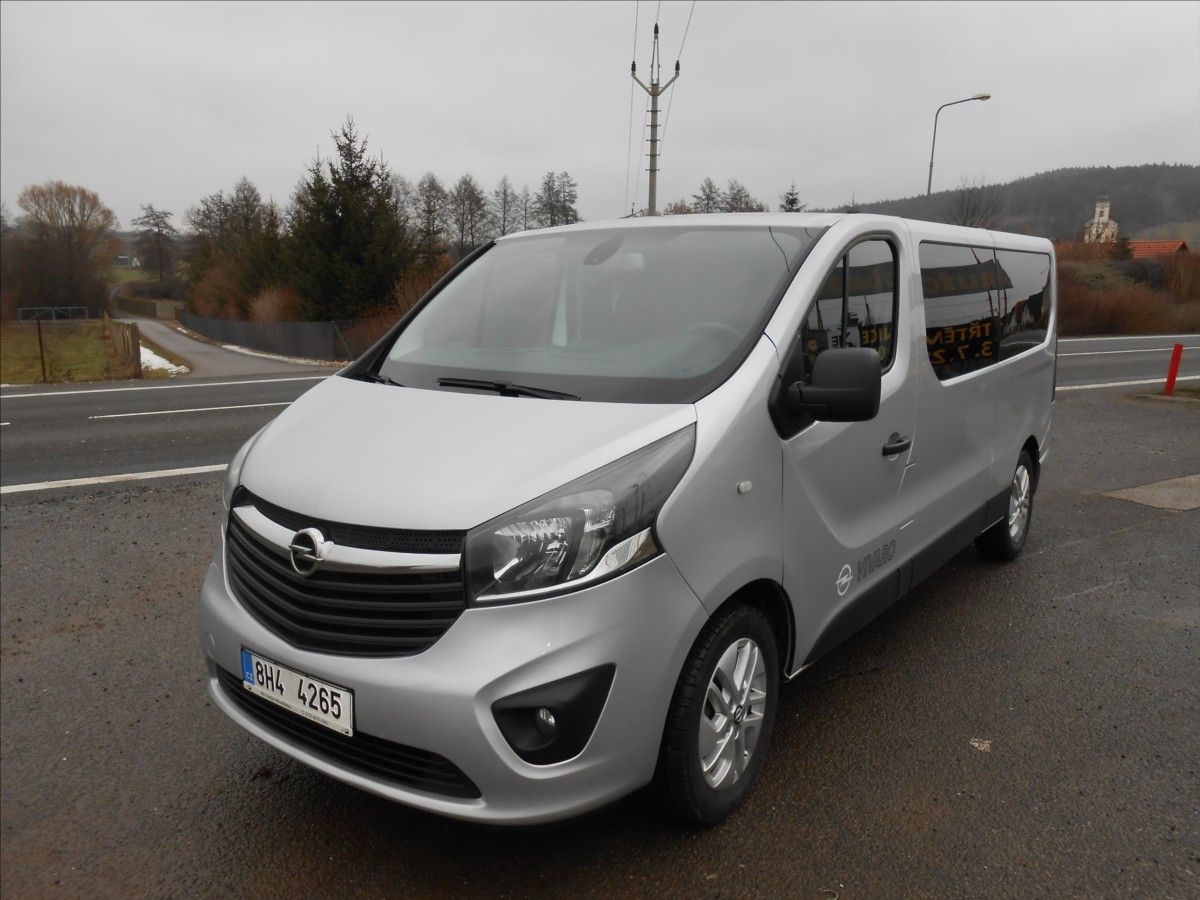 Opel Vivaro, 1,6 92 kW 9 Míst Serviska - fotka 2