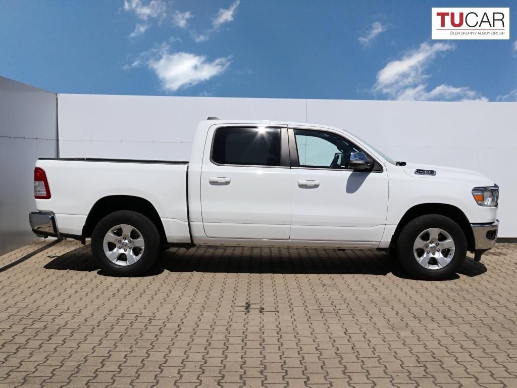 RAM 1500, BigHorn 5.7 V8 HEMI - fotka 4