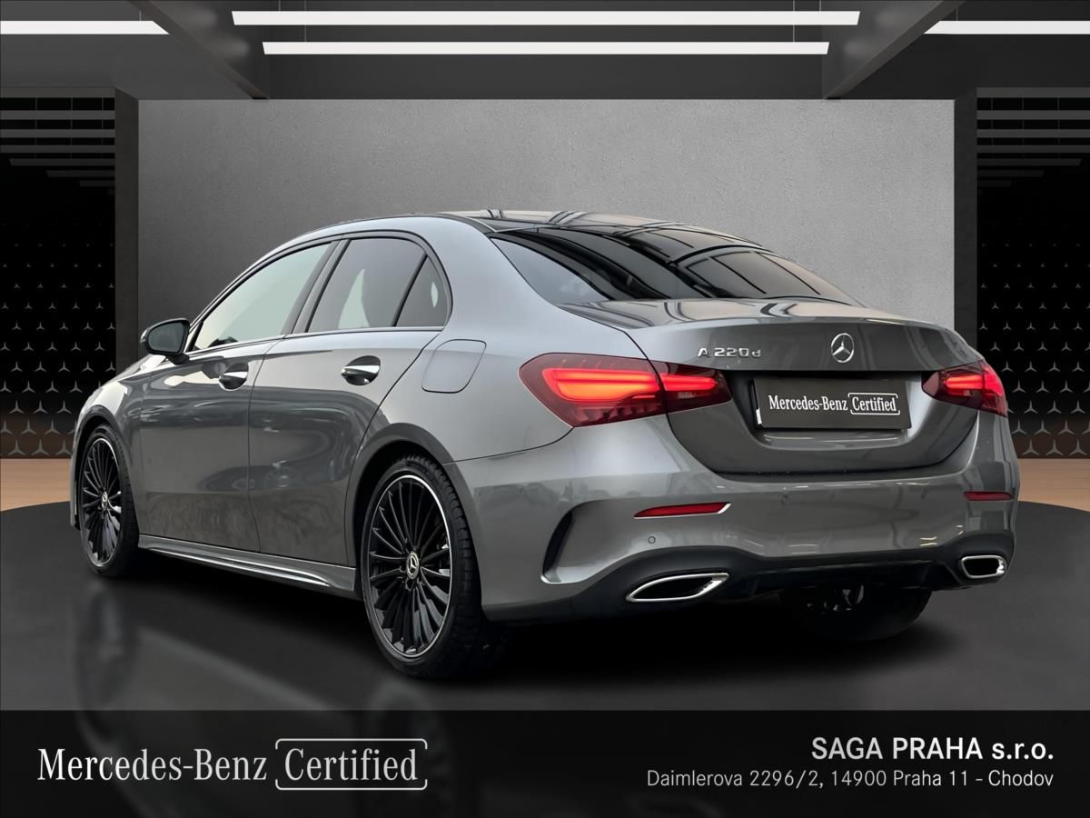 Mercedes-Benz Třídy A, A 220 d sedan - fotka 3