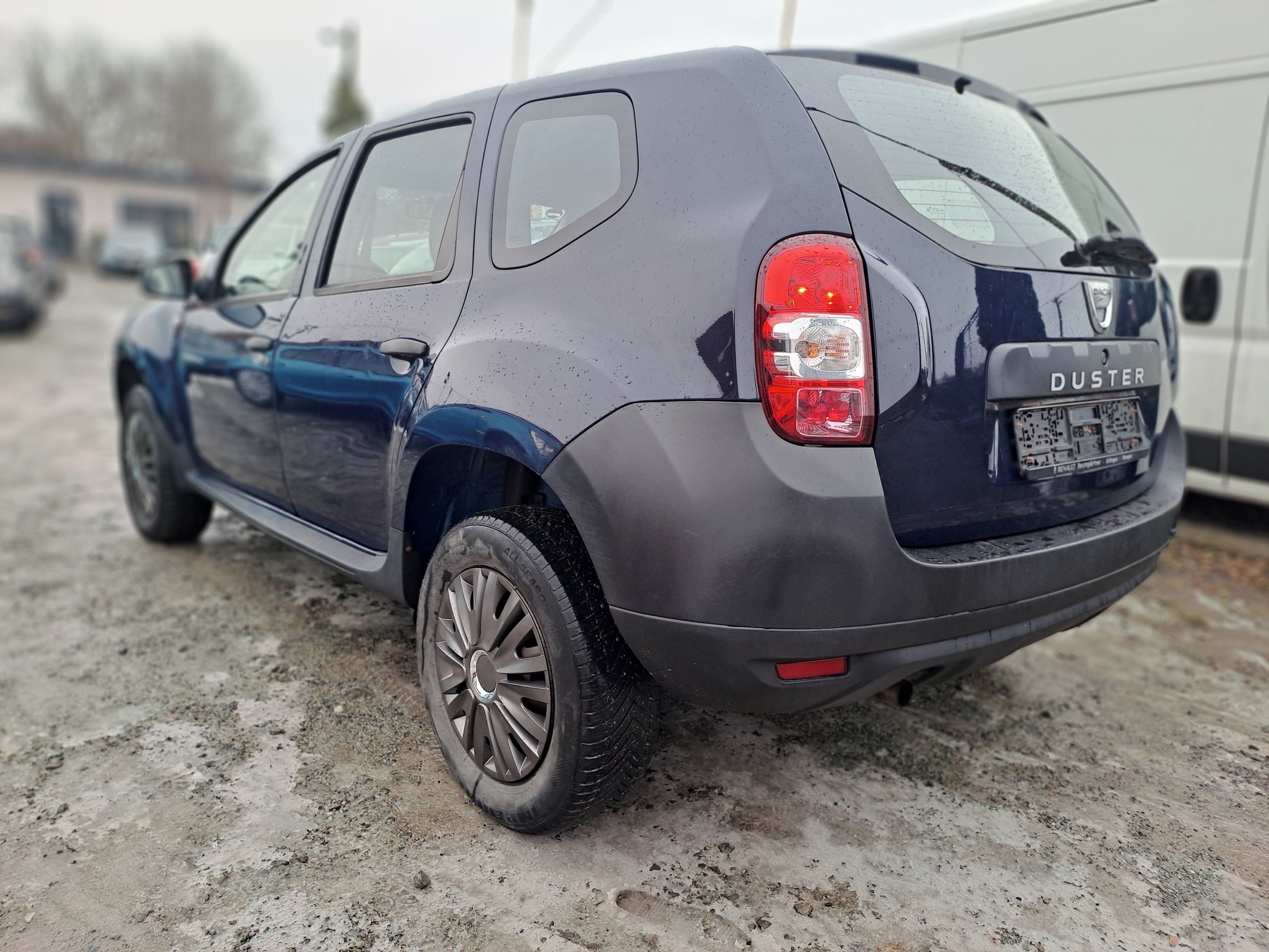 Dacia Duster, 1,6 16V 126000km1.maj,NOVÁ STK - fotka 4