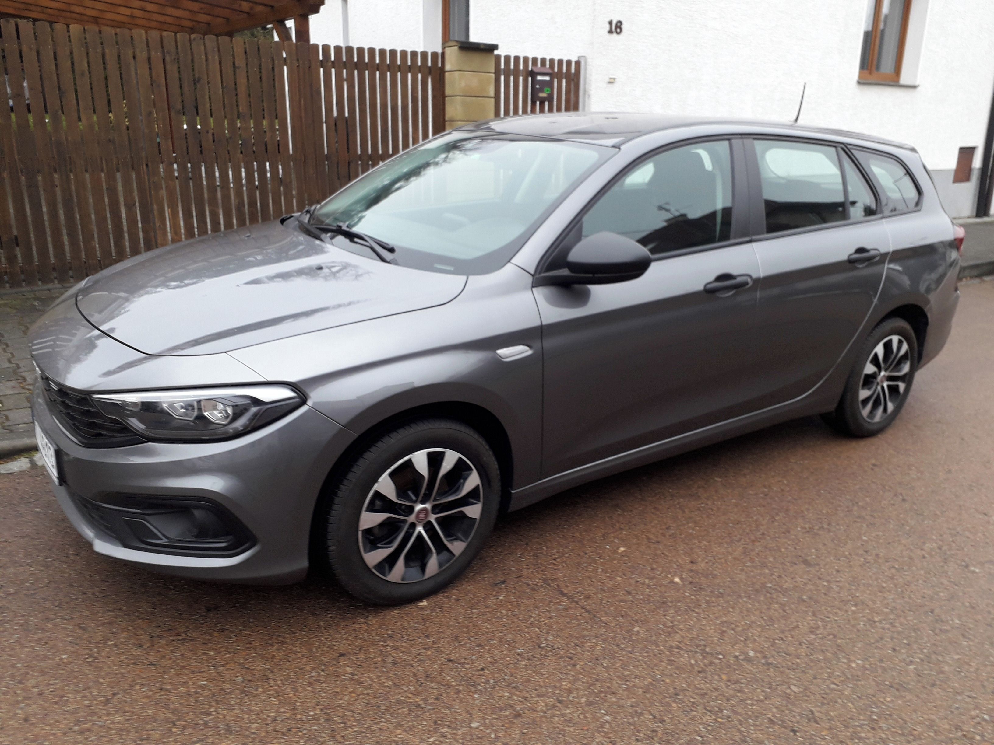 Fiat Tipo, 1,6 MultiJet 96kW City Life SW - fotka 3