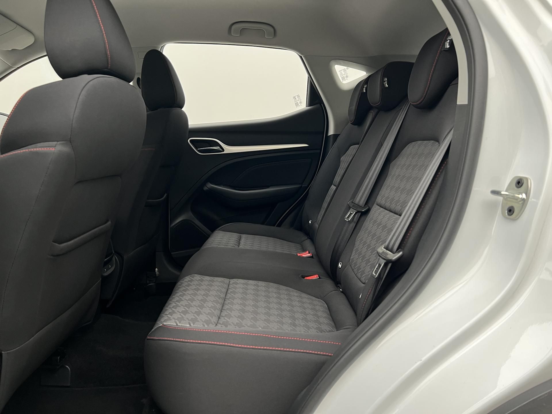 MG ZS, 1.5 ESSENTIAL PLUS CZ 1.maj. - fotka 5