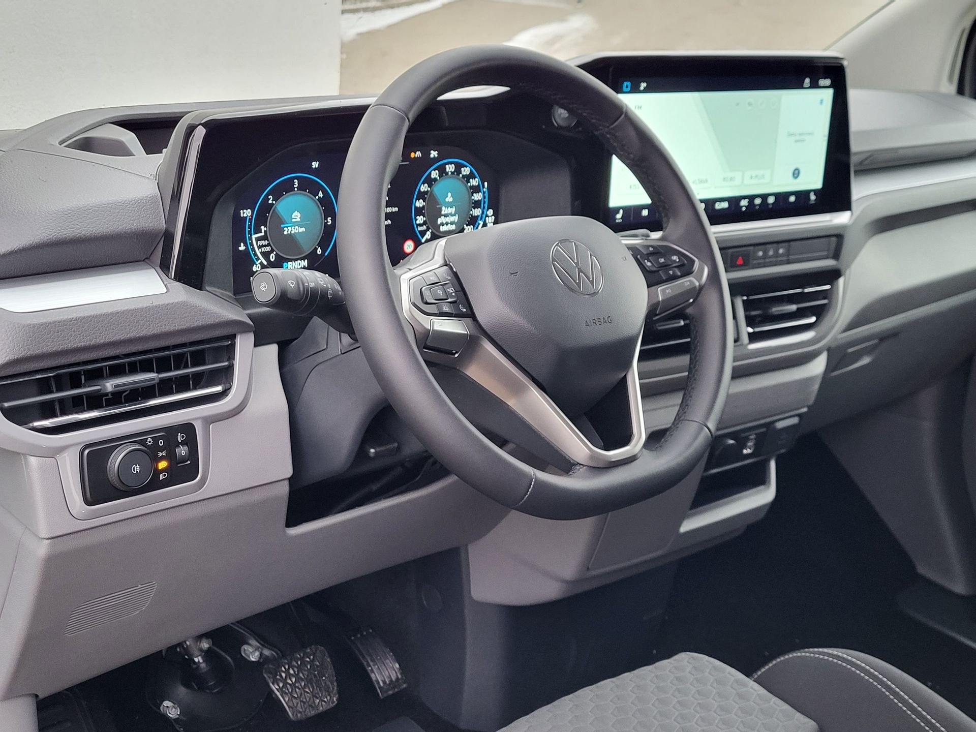 Volkswagen Caravelle, LIFE 2.0 TDI 110kW 8AUT DR - fotka 5