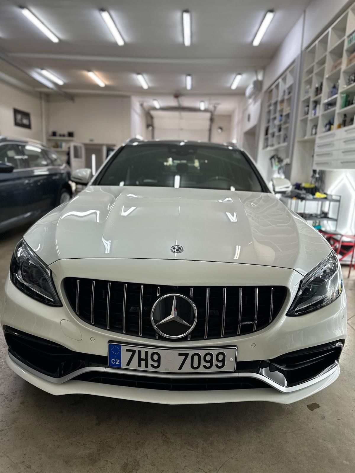 Mercedes-Benz Třídy C, C63s