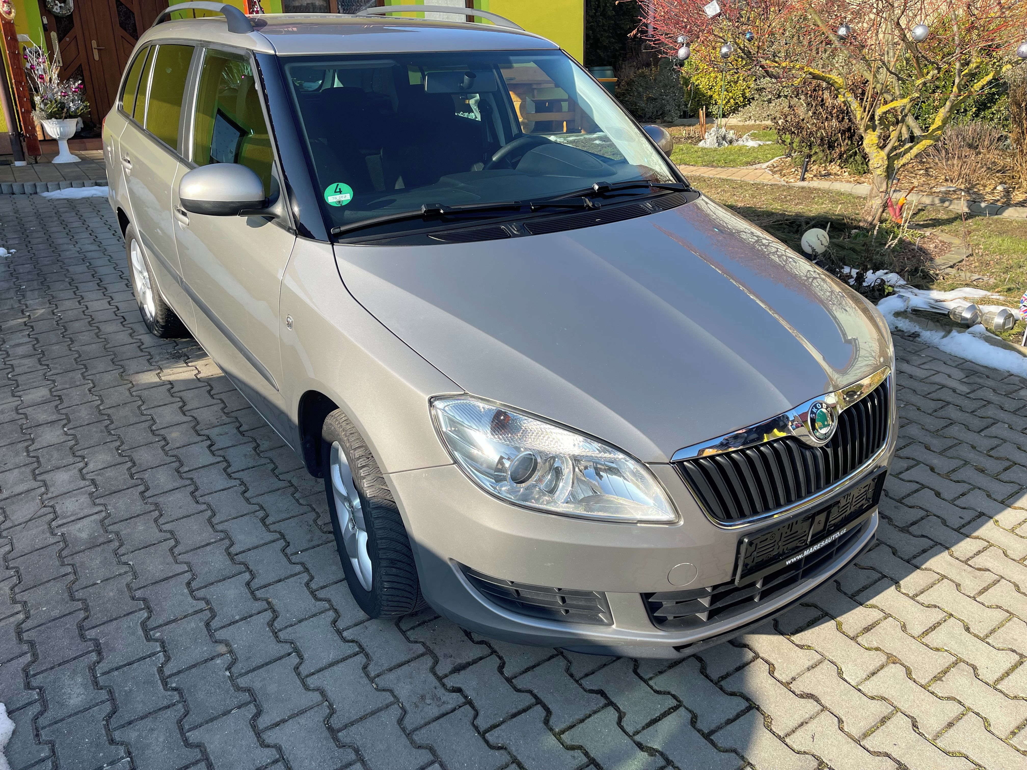 Škoda Fabia, COMBI 1.6 Tdi 66 kw, 192 200km - fotka 3