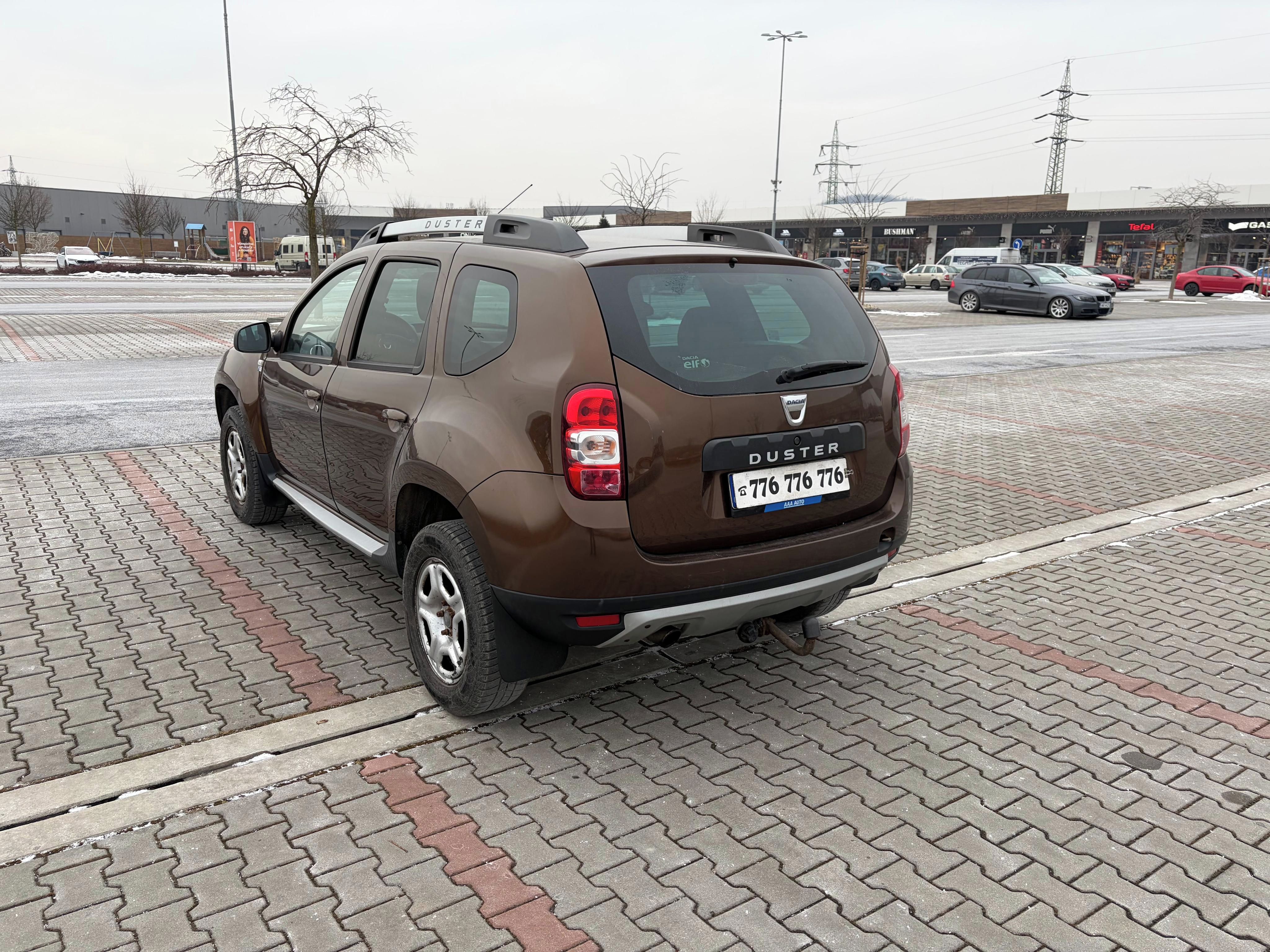 Dacia Duster, 1.2 TCe 92kw ČR 1.maj. TZ - fotka 5