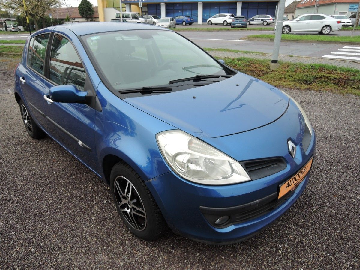 Renault Clio, 1,2 16V 75k Authentique Sport - fotka 3