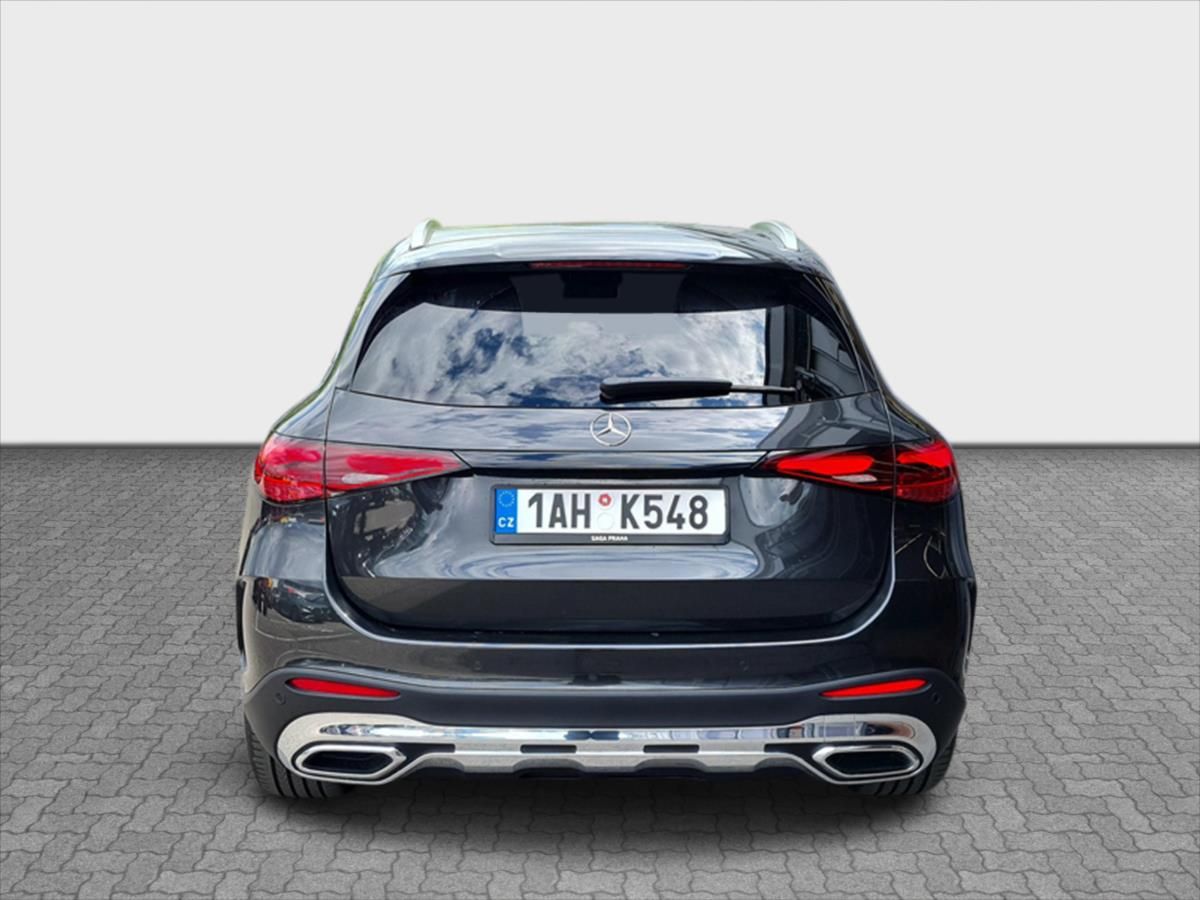 Mercedes-Benz GLC, GLC 300d 4MATIC AMG Line - fotka 4