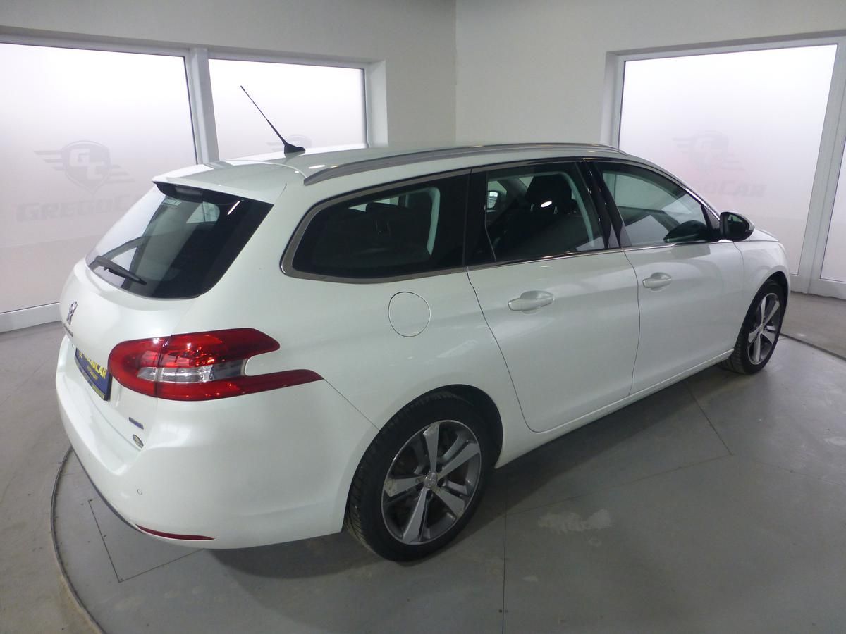 Peugeot 308, 1,6HDI*NAVIGACE*ALU**FULL LED* - fotka 6