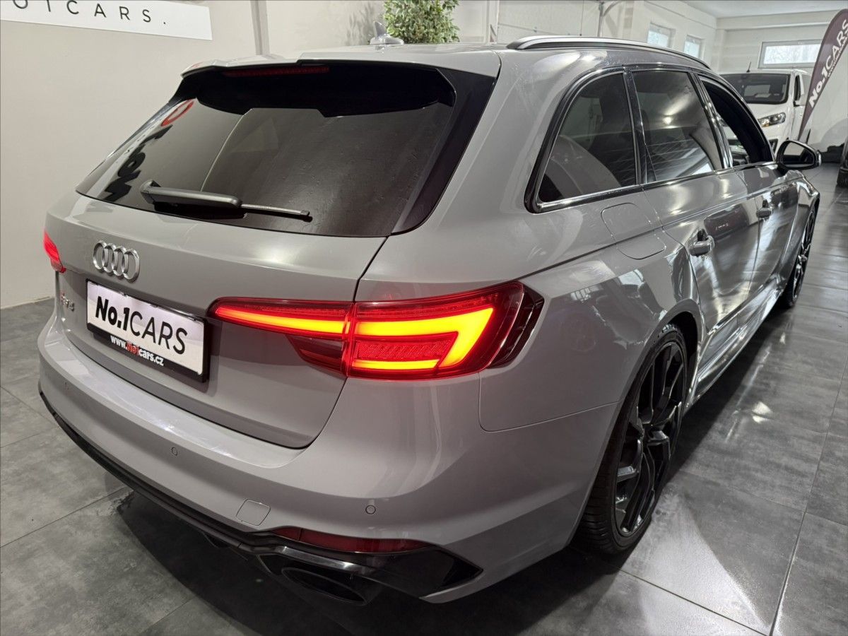Audi RS4, 2,9   TFSI 450HP QUATTRO ALCA - fotka 5