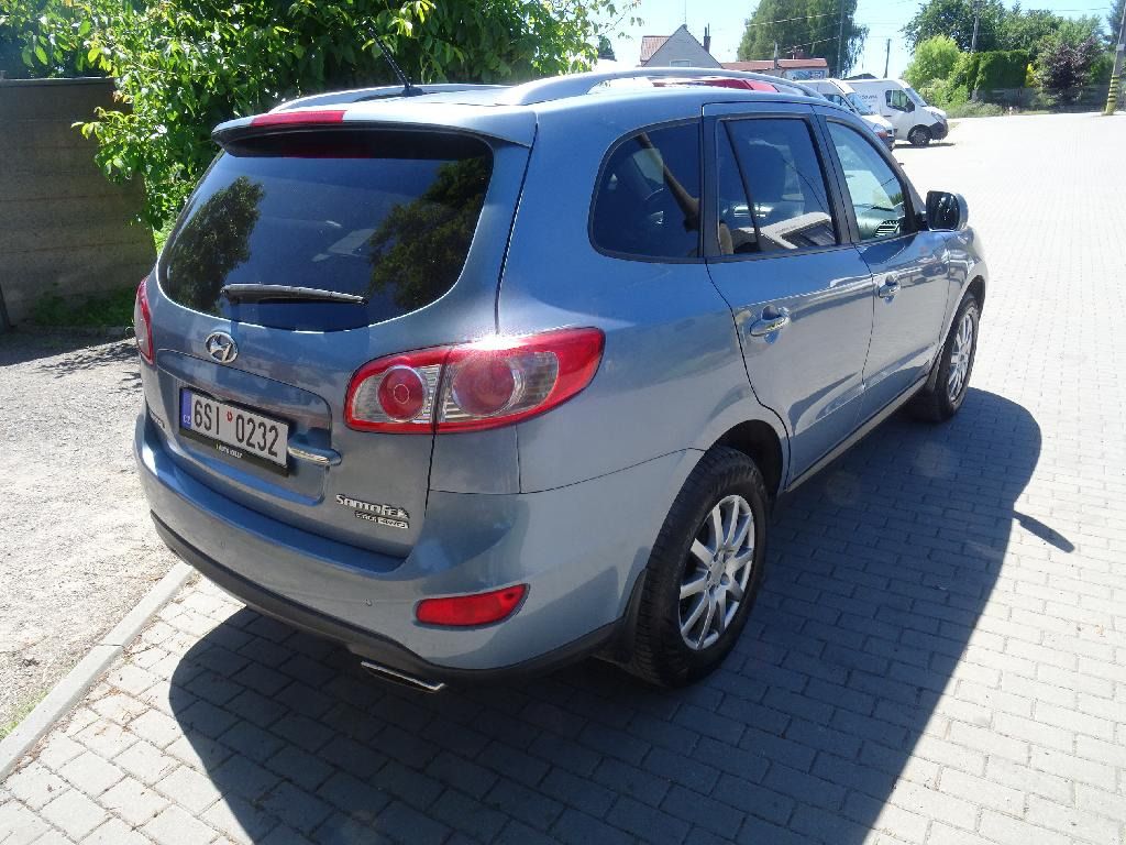 Hyundai Santa Fe, 2.2 crdi 4x4 - fotka 6