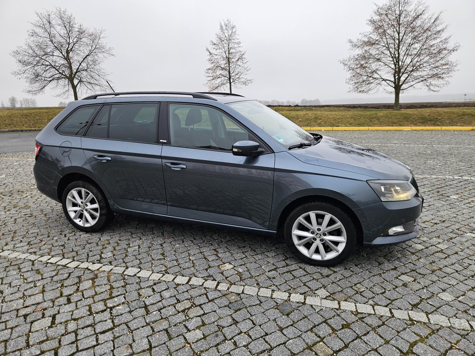 Škoda Fabia, 1.2TSI 66KW, SPLÁTKY - fotka 5