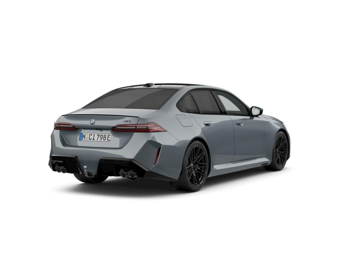 BMW M5, Sedan - fotka 2