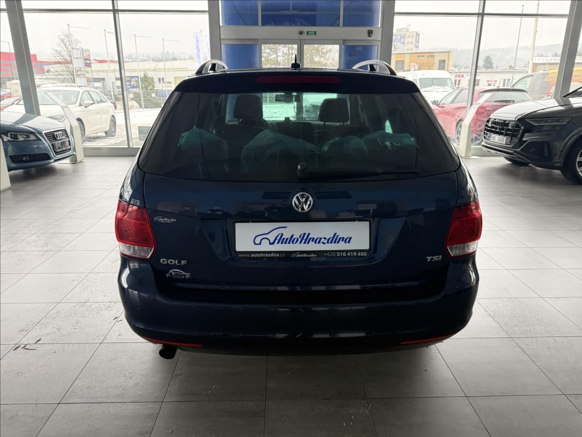 Volkswagen Golf, 1,2   TSI 77kW,MATCH,SERVISKA - fotka 5