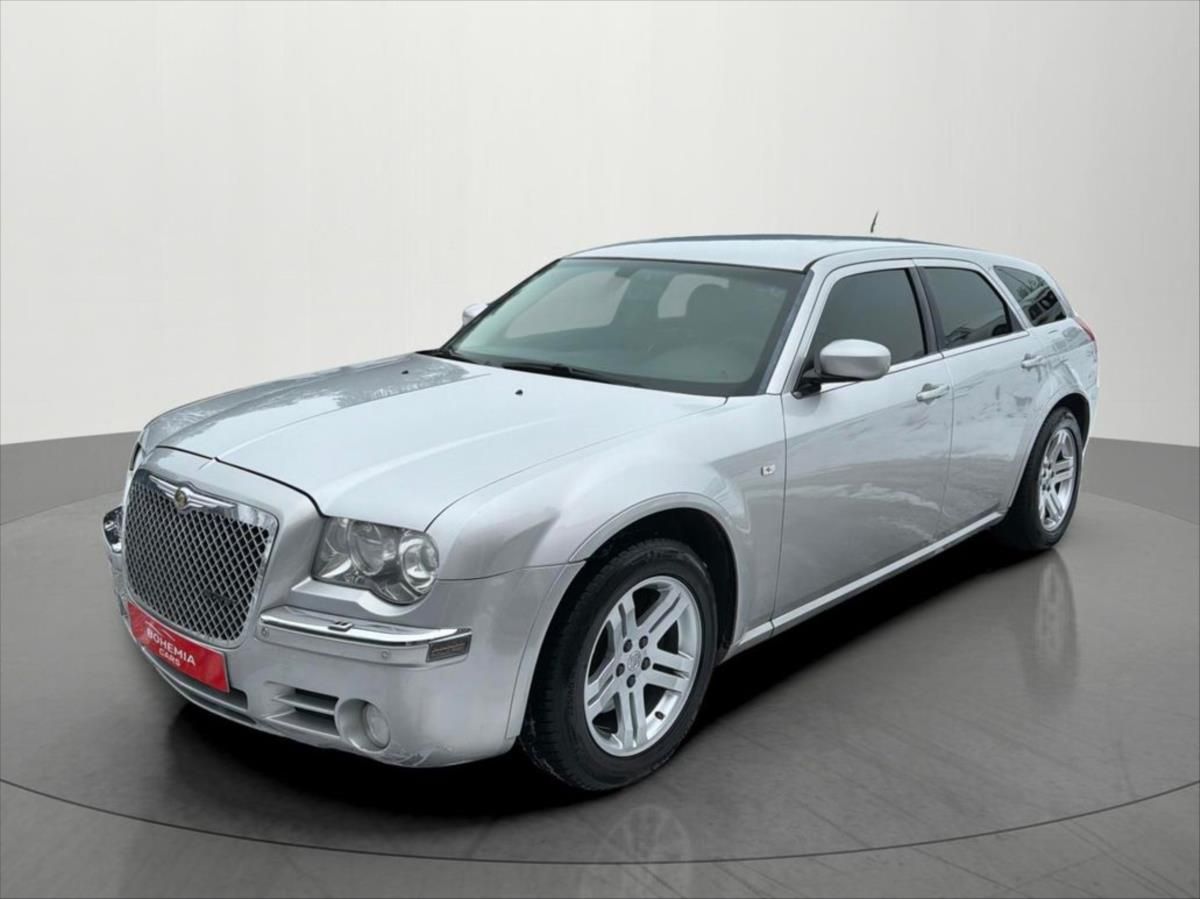 Chrysler 300C, 3,0 160 KW SRT PACK - fotka 3