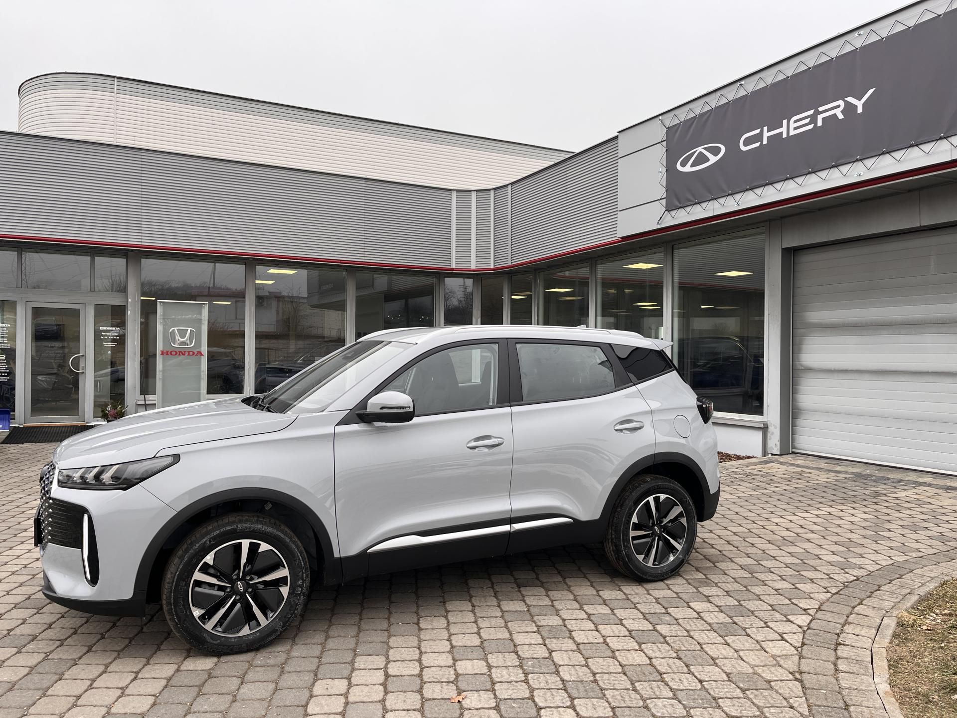 Chery Tiggo 4 HEV, 1,5 HEV Comfort !AKCE PB! - fotka 3