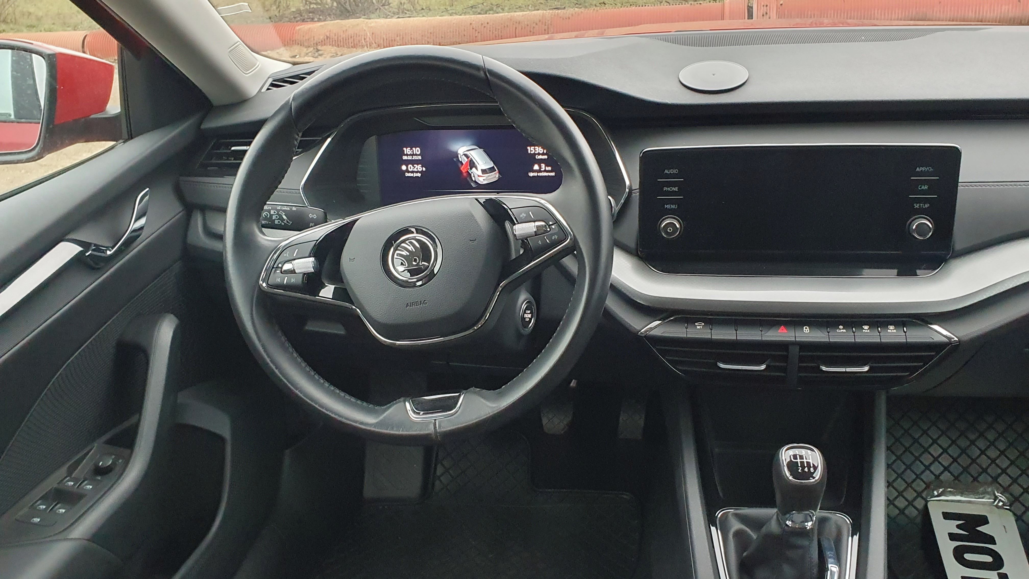 Škoda Octavia, 2.0 TDI 85kW Ambition PLUS - fotka 6
