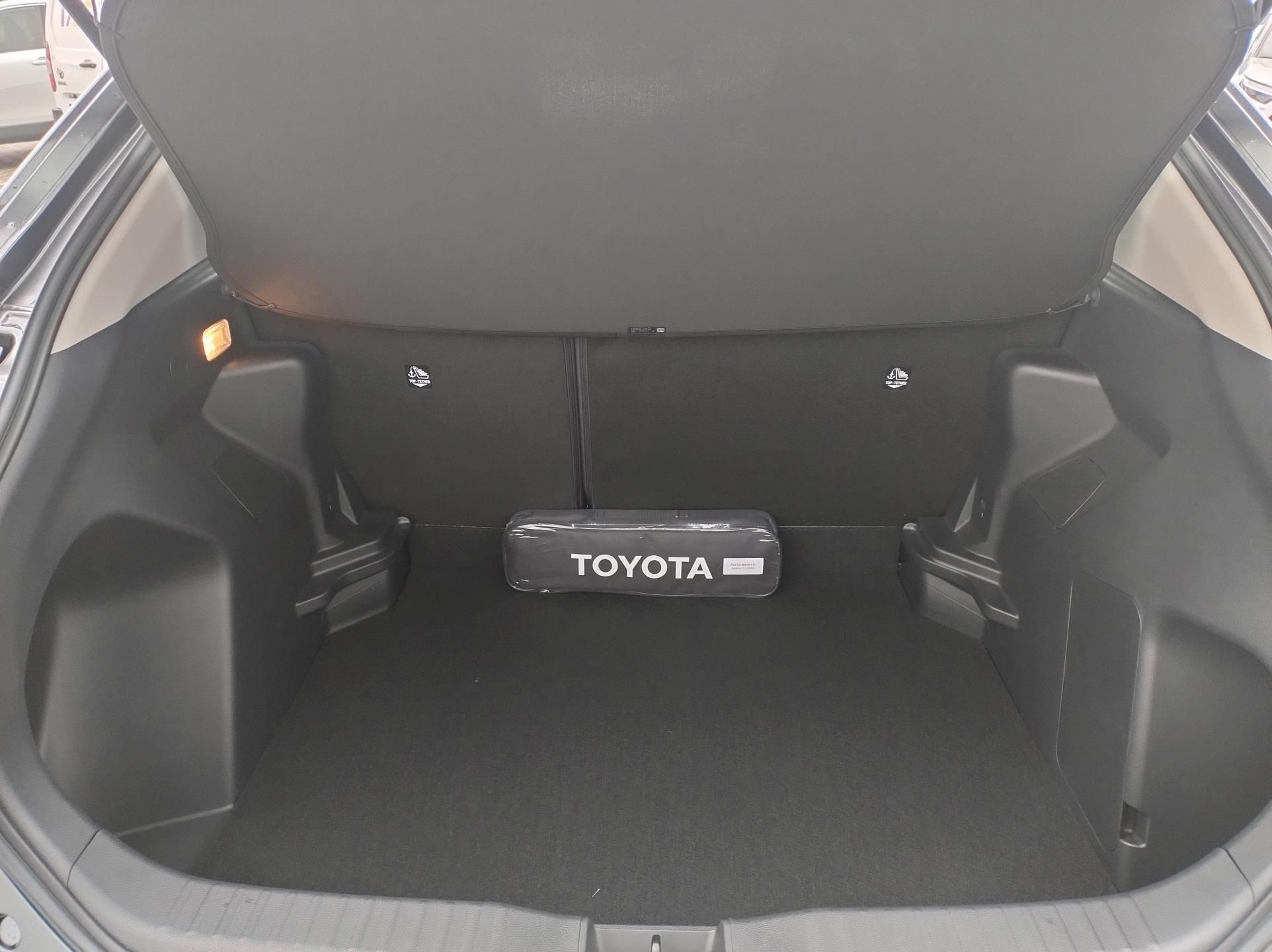 Toyota Yaris Cross, 1.5 Hybrid 116 k - fotka 5