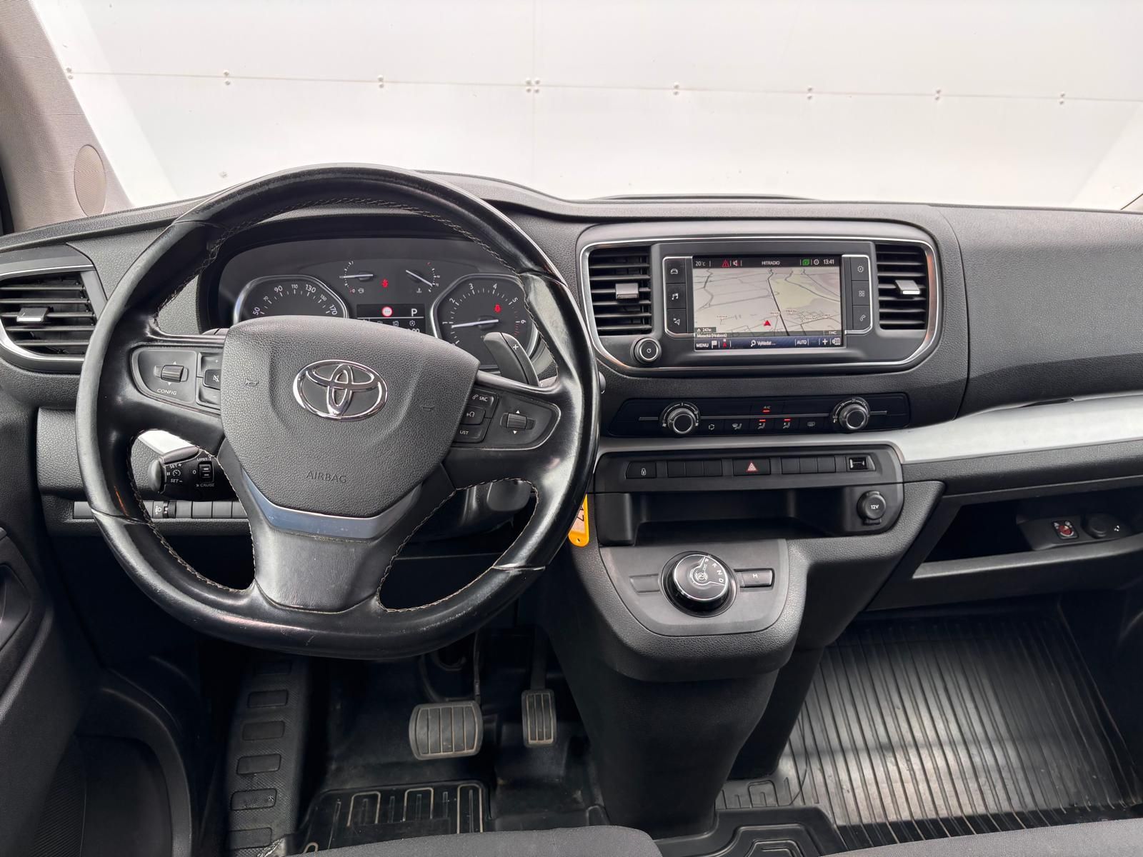 Toyota Proace Verso, 2.0 D-4D L0 Shuttle AT - fotka 5