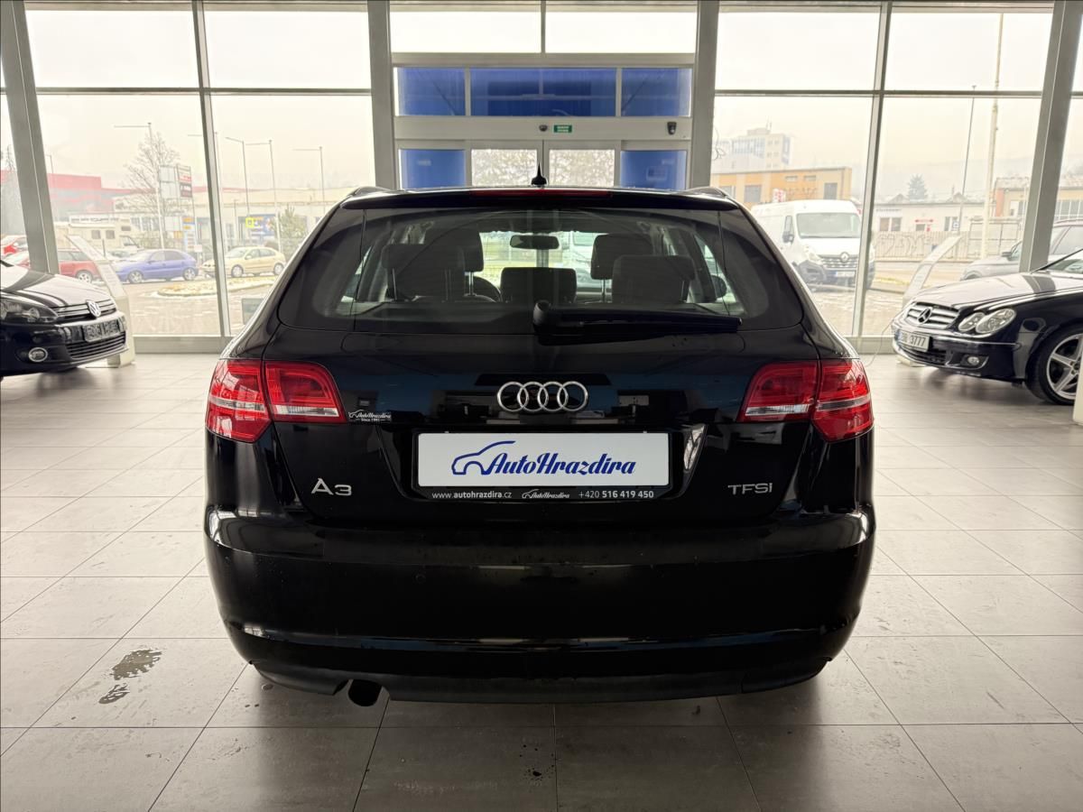 Audi A3, 1,2   TFSI 77kW - fotka 5