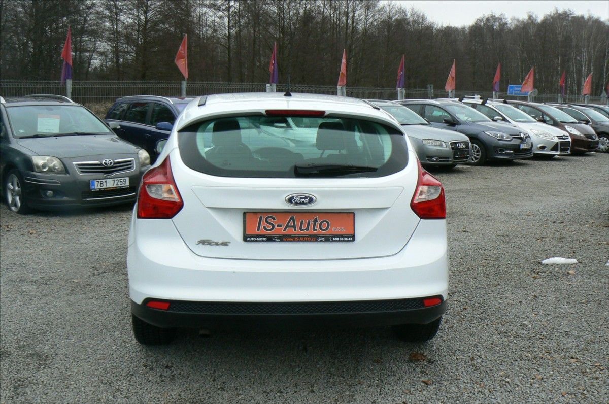 Ford Focus, 1,6 TDCi - fotka 6