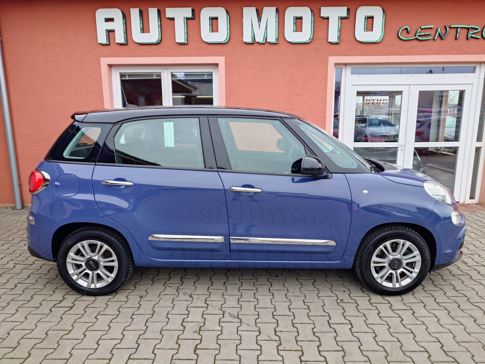Fiat 500L, 1.4 Turbo Lounge 88kW - fotka 5