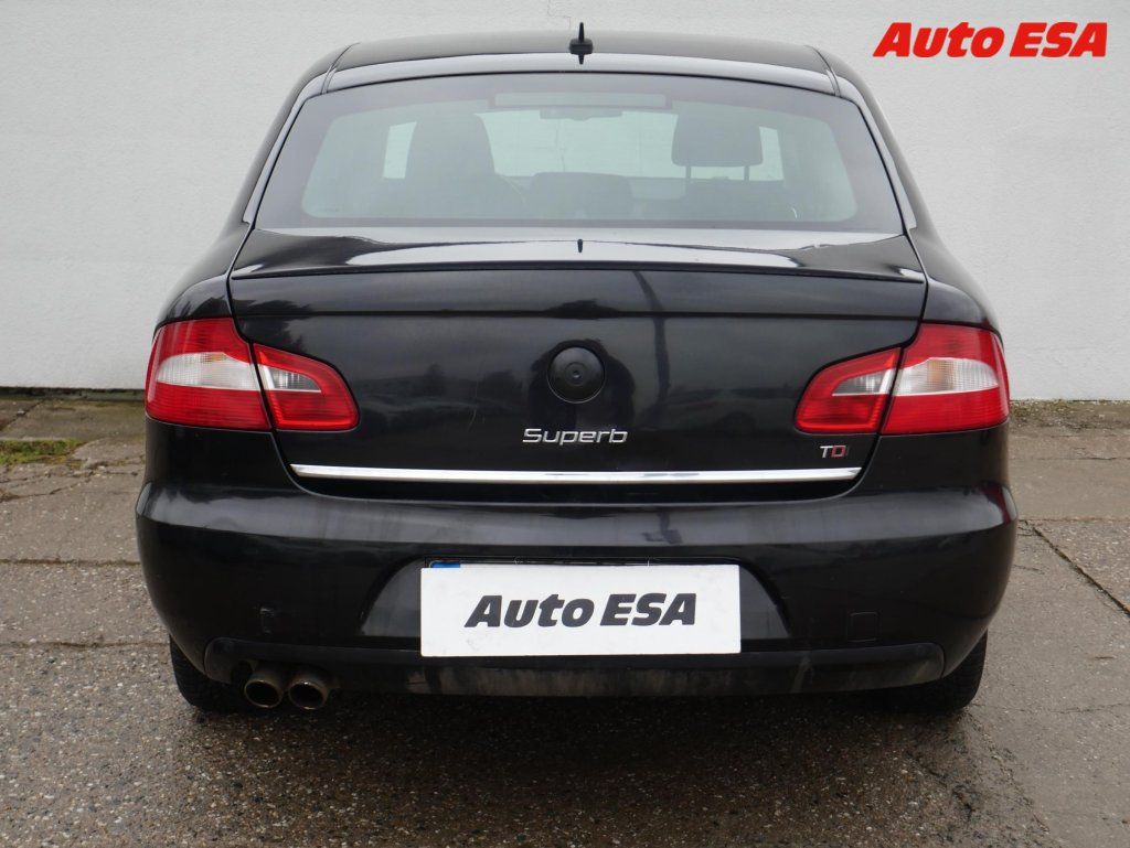 Škoda Superb, 2.0 TDi,Ambition - fotka 5
