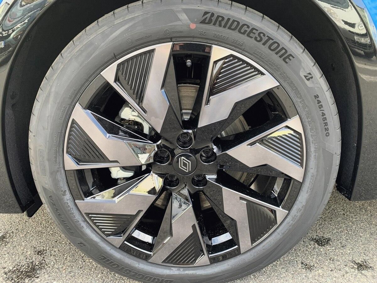 Renault Rafale, esprit Alpine full hybrid E-Te - fotka 5
