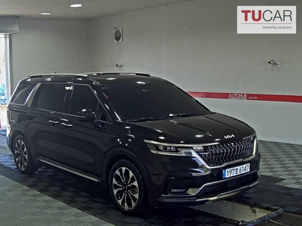 Kia Carnival, 2.2 Diesel Automat 6+3 místa