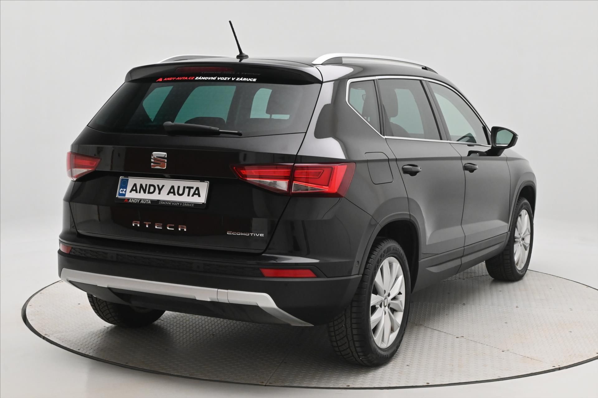 Seat Ateca, 1,6 TDi 85kW ALCANTARA LED Zár - fotka 5