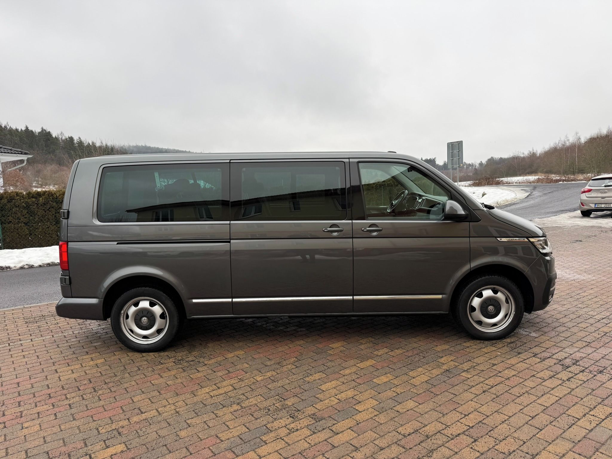 Volkswagen Caravelle, 2.0 TDI 146kW 4MOTION DSG - fotka 6