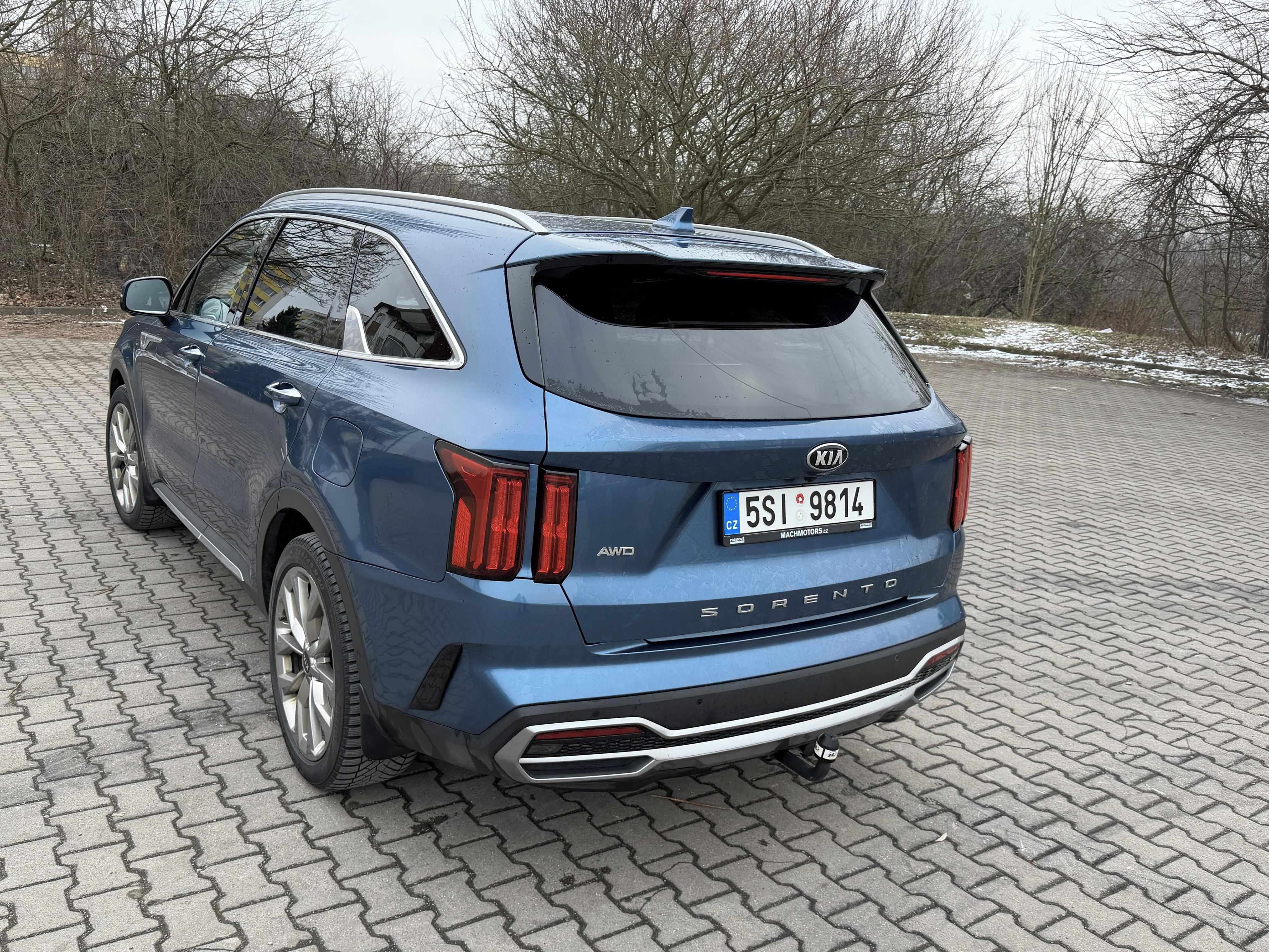 Kia Sorento, KIA SORANETO 2,2 AWD - fotka 4