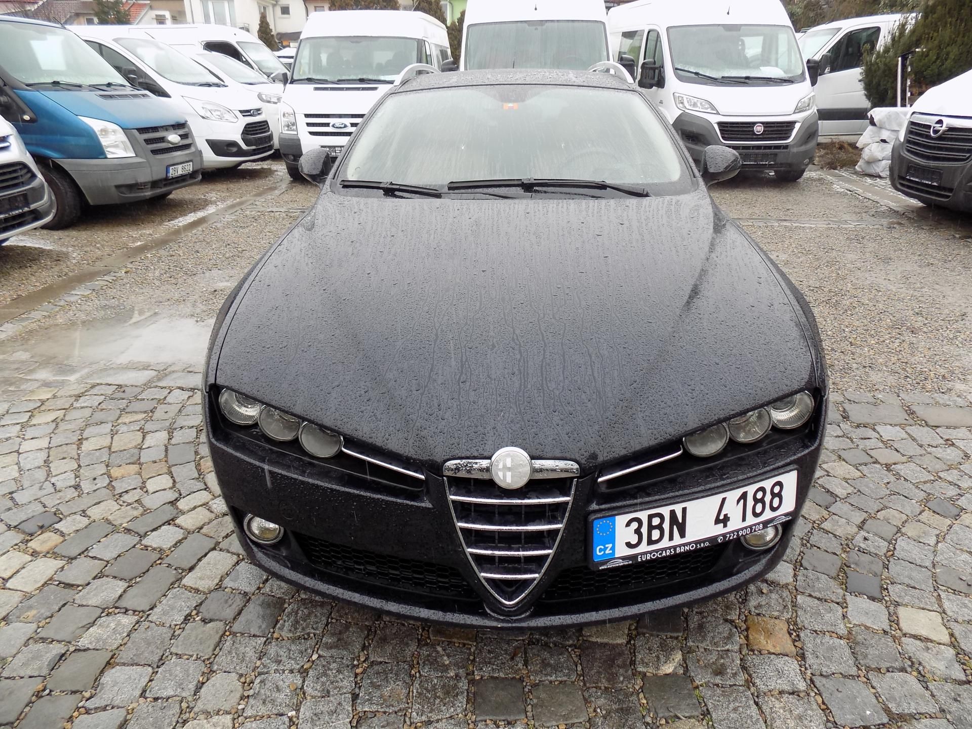Alfa Romeo 159, 3,2 JTS 191 KW  Q4 SPORTWAGON - fotka 3