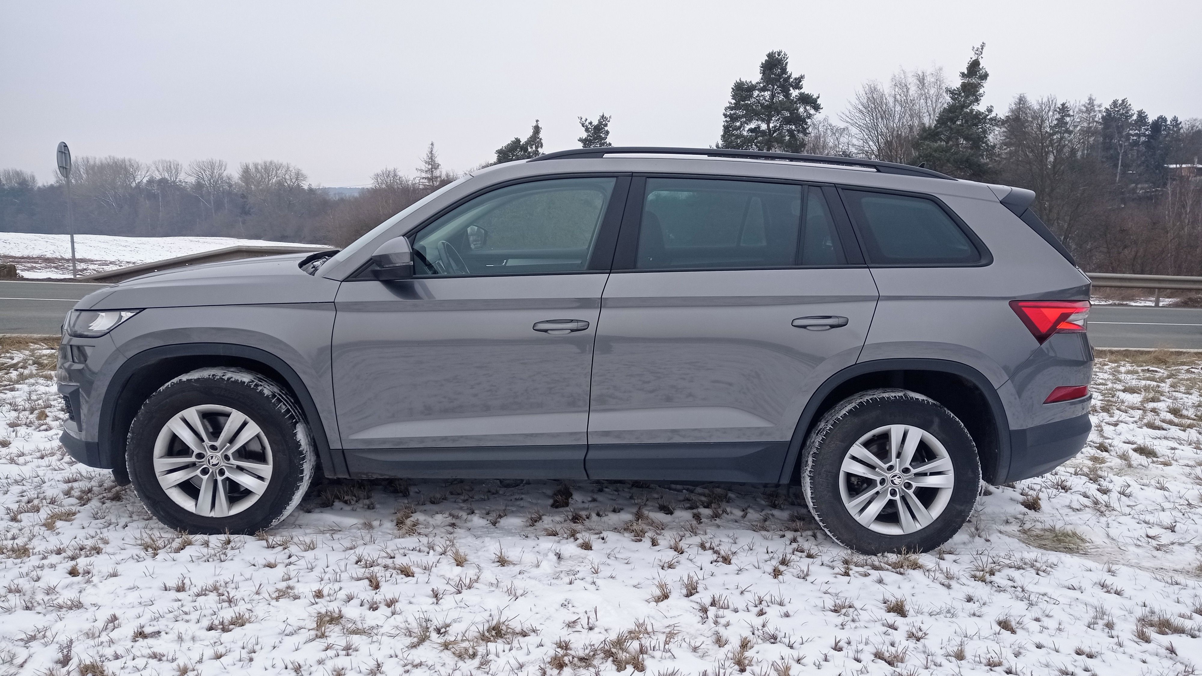 Škoda Kodiaq, 2,0TDi 7Míst Automat - fotka 2