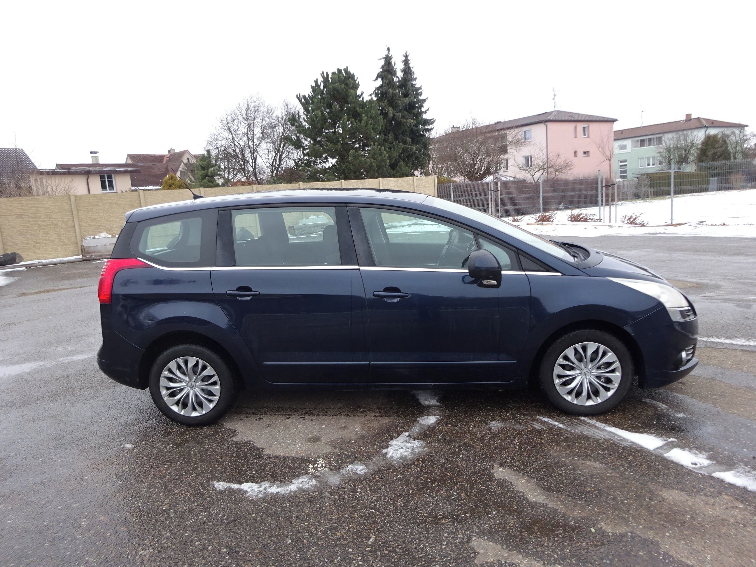 Peugeot 5008, 2.0 HDI (110 KW) - fotka 3