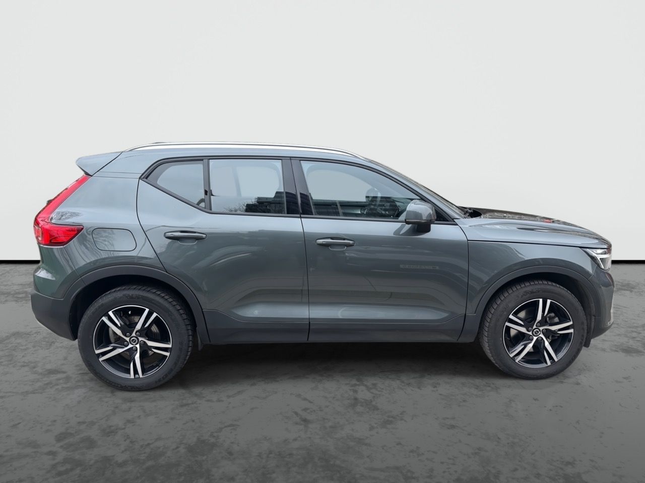 Volvo XC40, My26 Core B3 Kam clim DPH ČR - fotka 4