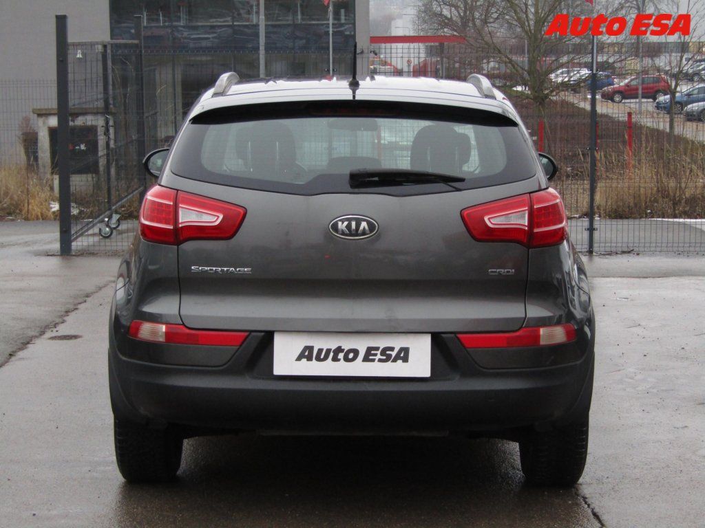 Kia Sportage, 1.7CRDi,AC,park.asist - fotka 5