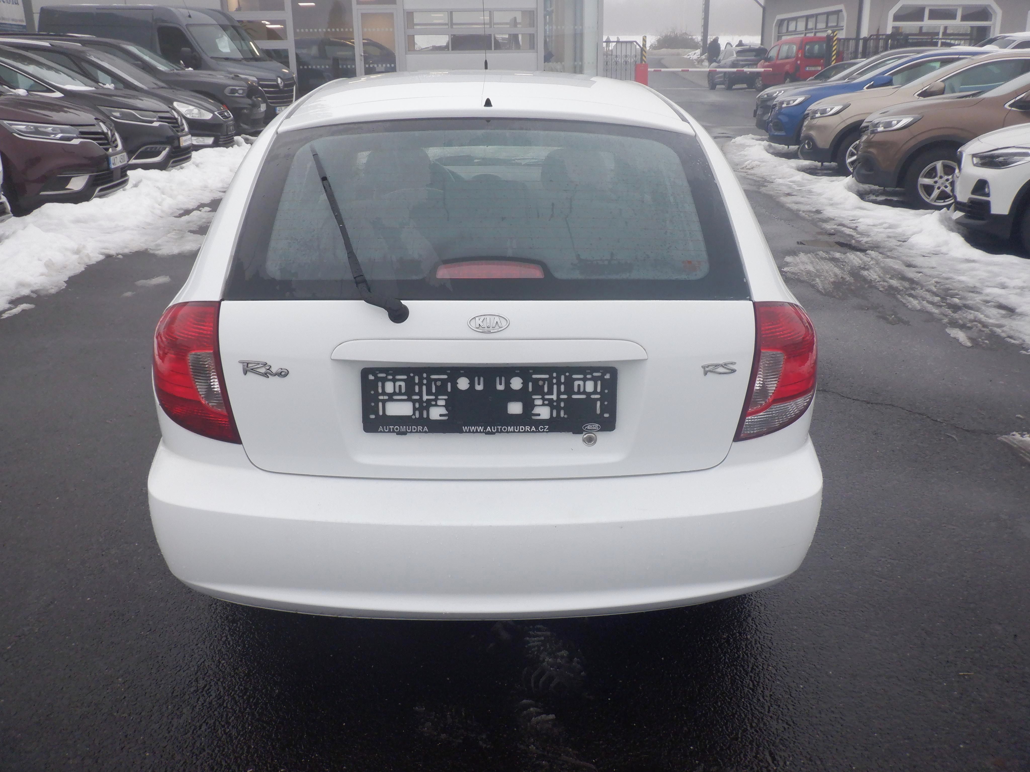 Kia Rio, 1.3i - fotka 6