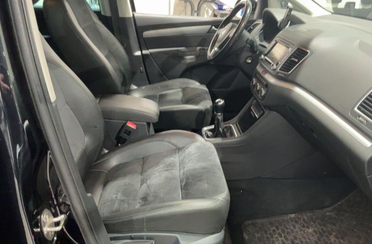 Volkswagen Sharan, 2.0 TDI 130KW HIGHLINE ALCANTR - fotka 5