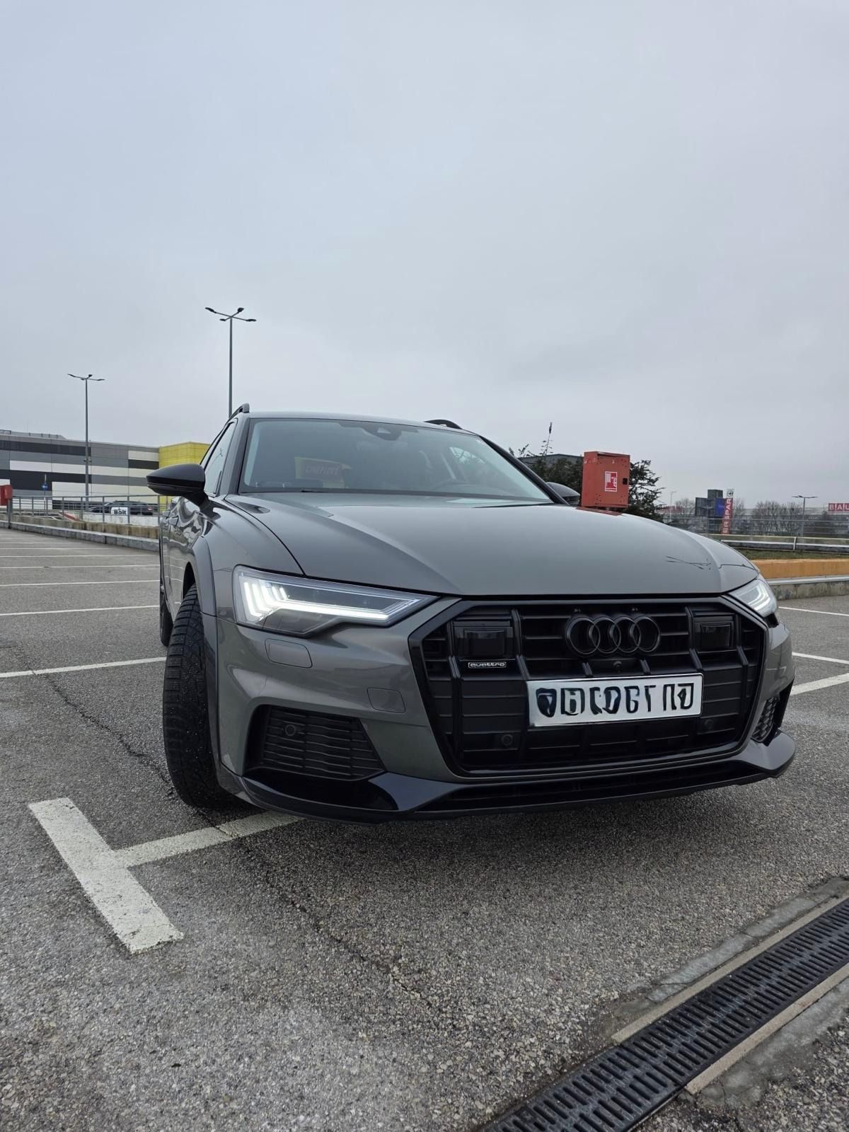 Audi A6 allroad, Audi A6 Allroad 50 TDI - fotka 6