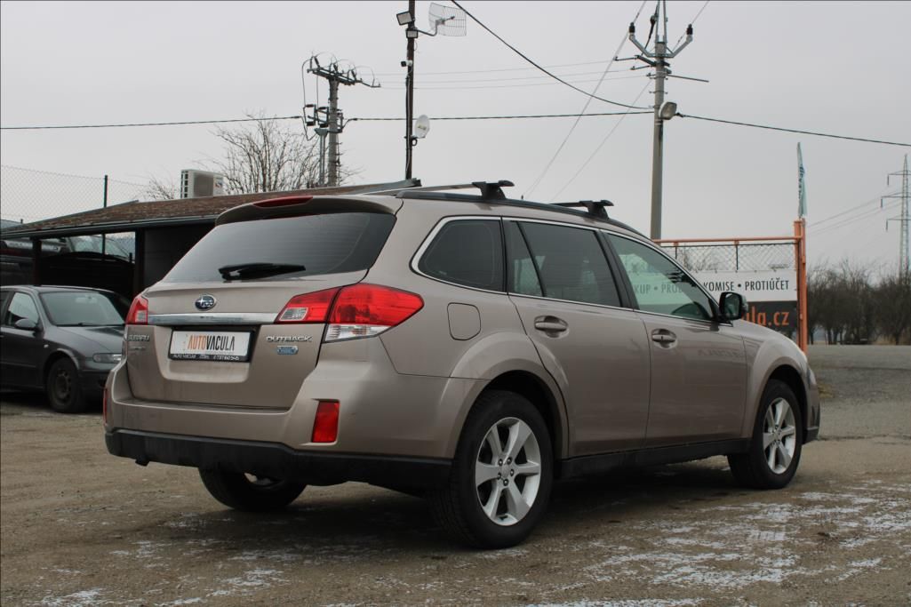 Subaru Outback, 2,0 D  4 x 4, ČR, SERVISKA - fotka 5